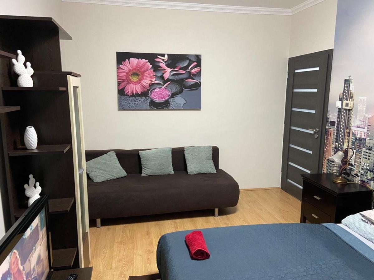 Melinda Apartman Kisvarda Bagian luar foto
