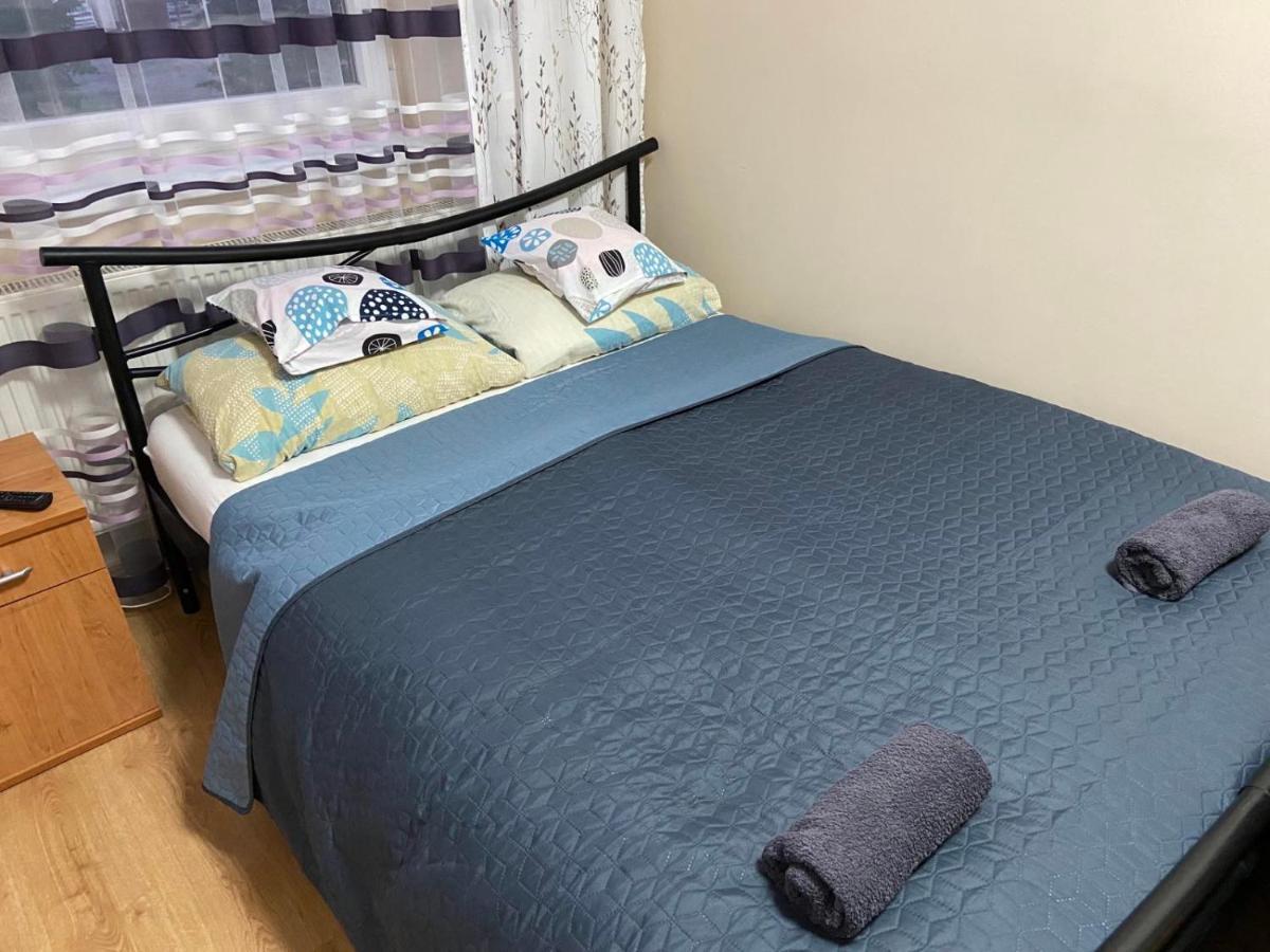 Melinda Apartman Kisvarda Bagian luar foto